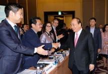 4th industrial revolution creates opportunities for investors in Vietnam: PM