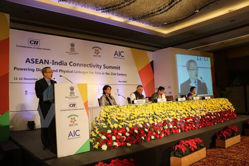 vietnam attends asean-india connectivity summit hinh 0