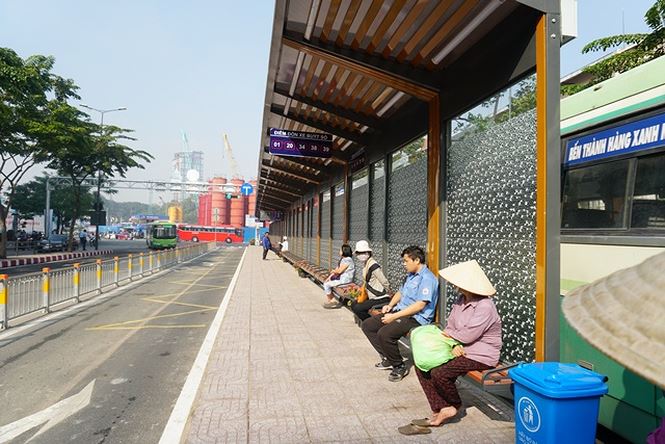 New HCM City bus terminal put into operation