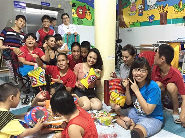 AO victims, disabled children, Frenchwoman Jade Owhadi, Vietnam economy, Vietnamnet bridge, English news about Vietnam, Vietnam news, news about Vietnam, English news, Vietnamnet news, latest news on Vietnam, Vietnam