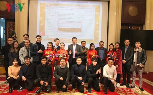 Vietnamese Embassy in China welcomes New Year 2018