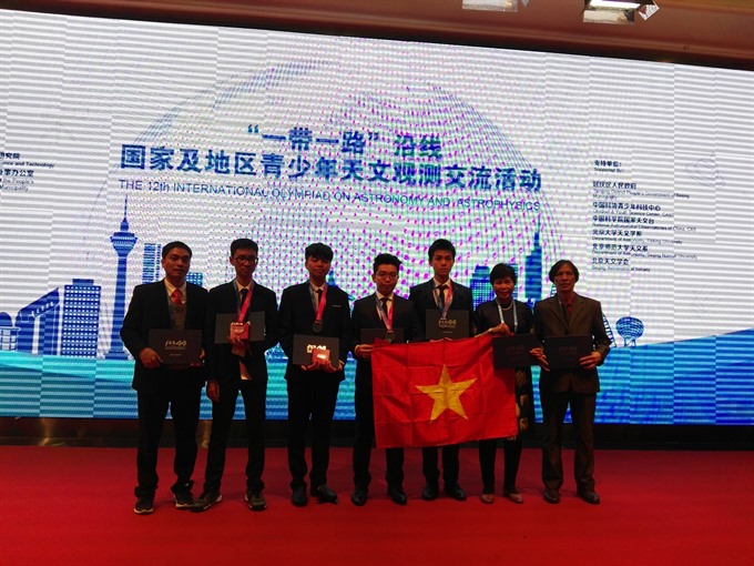 Ha Noi student claims gold at astrophysics Olympiad