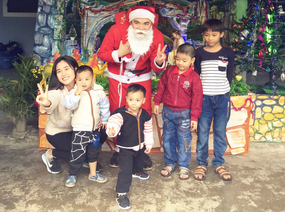 Christmas is time for charity among young Vietnamese