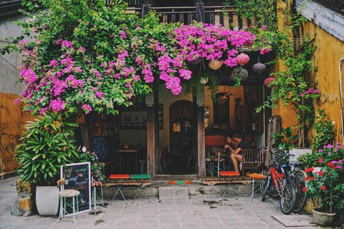 go to hoi an for holidays in 2019, says french magazine hinh 0